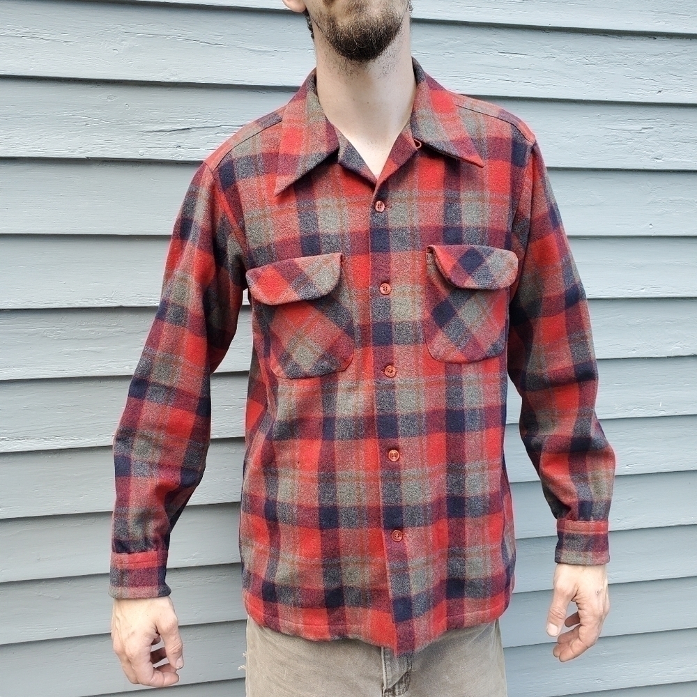 Vintage 60s Pendleton Wool Board Shirt Red Navy Blue and Gray Plaid Surf Shirt M